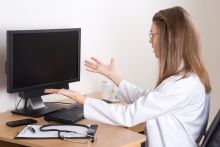 Ransomware – jak działają ataki, ich konsekwencje dla organizacji, podstawowe sposoby ochrony