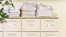 Zlecenie archiwizacji dokumentów z danymi osobowymi – czy potrzebna jest umowa powierzenia