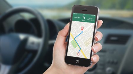 Monitoring GPS w samochodach – czy poinformować o tym pracowników