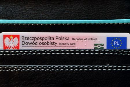 Zastrzeż PESEL przed urlopem. To prosty sposób na ochronę przed wyłudzeniem