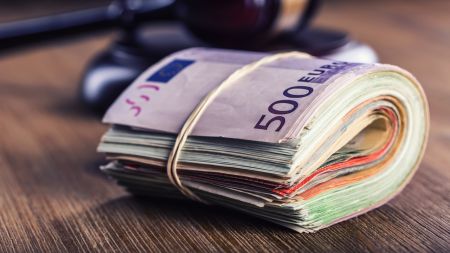 Czy banki zapłacą 5 mld euro kar? Linux Polska ocenia nowe regulacje o ochronie danych osobowych