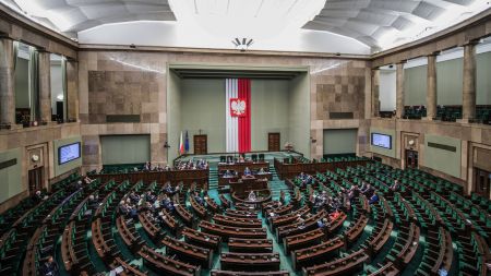 Projekt ustawy o ochronie danych osobowych skierowany do drugiego czytania w Sejmie