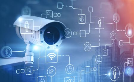 Monitoring w miejscu pracy — kiedy pracownicy muszą podpisać nowe oświadczenia?