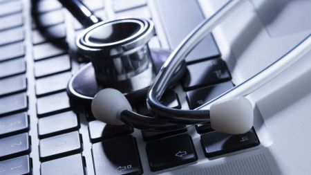 GIODO musi ponownie zbadać przetwarzanie danych lekarza na portalu internetowym